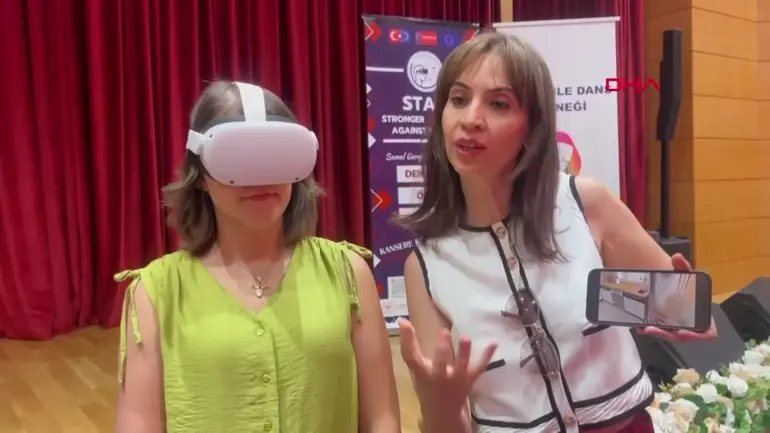 Aide aux lunettes virtuelles dans le traitement du cancer