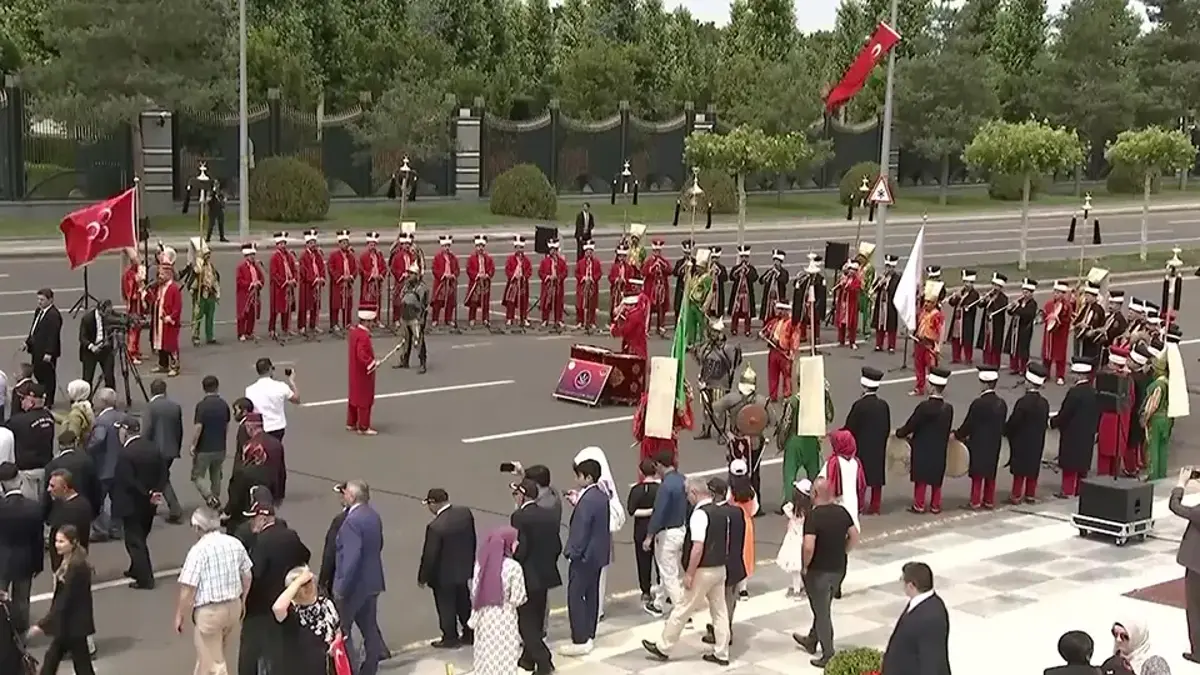 Des programmes de commémoration auront lieu à Beştepe et à la Grande Assemblée nationale turque à l'occasion du 10e anniversaire du 15 juillet.