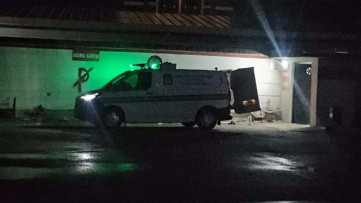 Une voiture renversée dans un fossé à Şanlıurfa : 3 morts, 1 blessé
