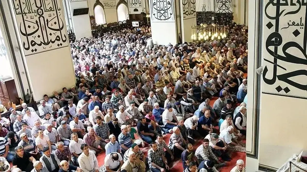 SERMON DU VENDREDI 24 JUILLET SUJET ET TEXTE PDF : Affaires religieuses Le texte du sermon du vendredi a été publié : Civilisation islamique