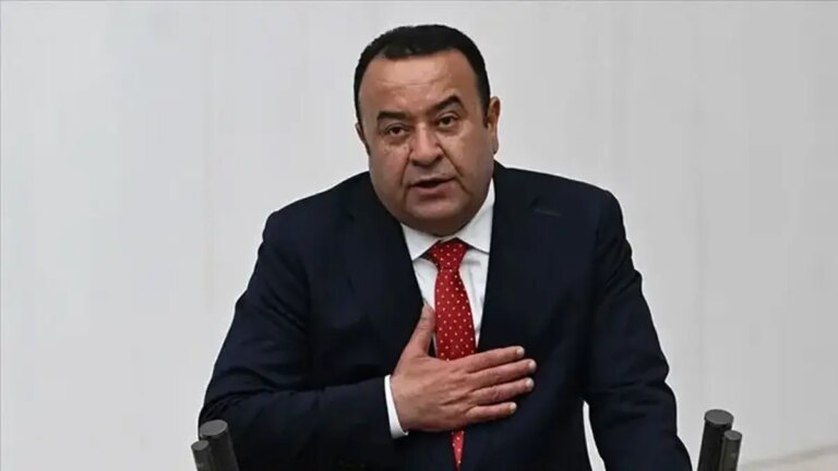 DERNIÈRES NOUVELLES… Adnan Beker a démissionné du CHP