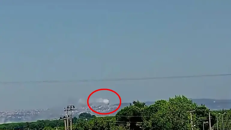 Dernières nouvelles MSB : un avion F-16 s’est écrasé, le pilote s’est échappé en sautant | Moment d'automne filmé