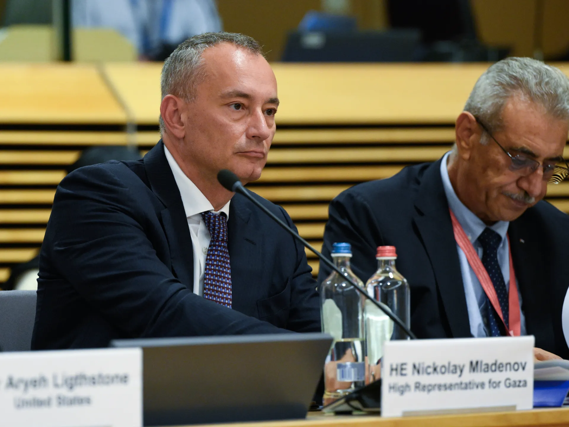 L'envoyé du Conseil de la paix, Mladenov, prévient que le cessez-le-feu à Gaza risque de "s'effondrer"