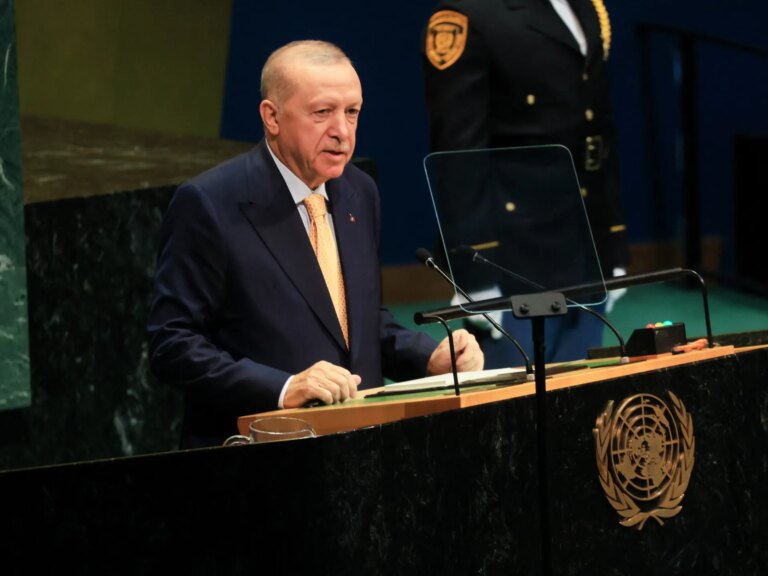 Erdogan dénonce la « mentalité génocidaire » d’Israël dans un discours cinglant à l’ONU