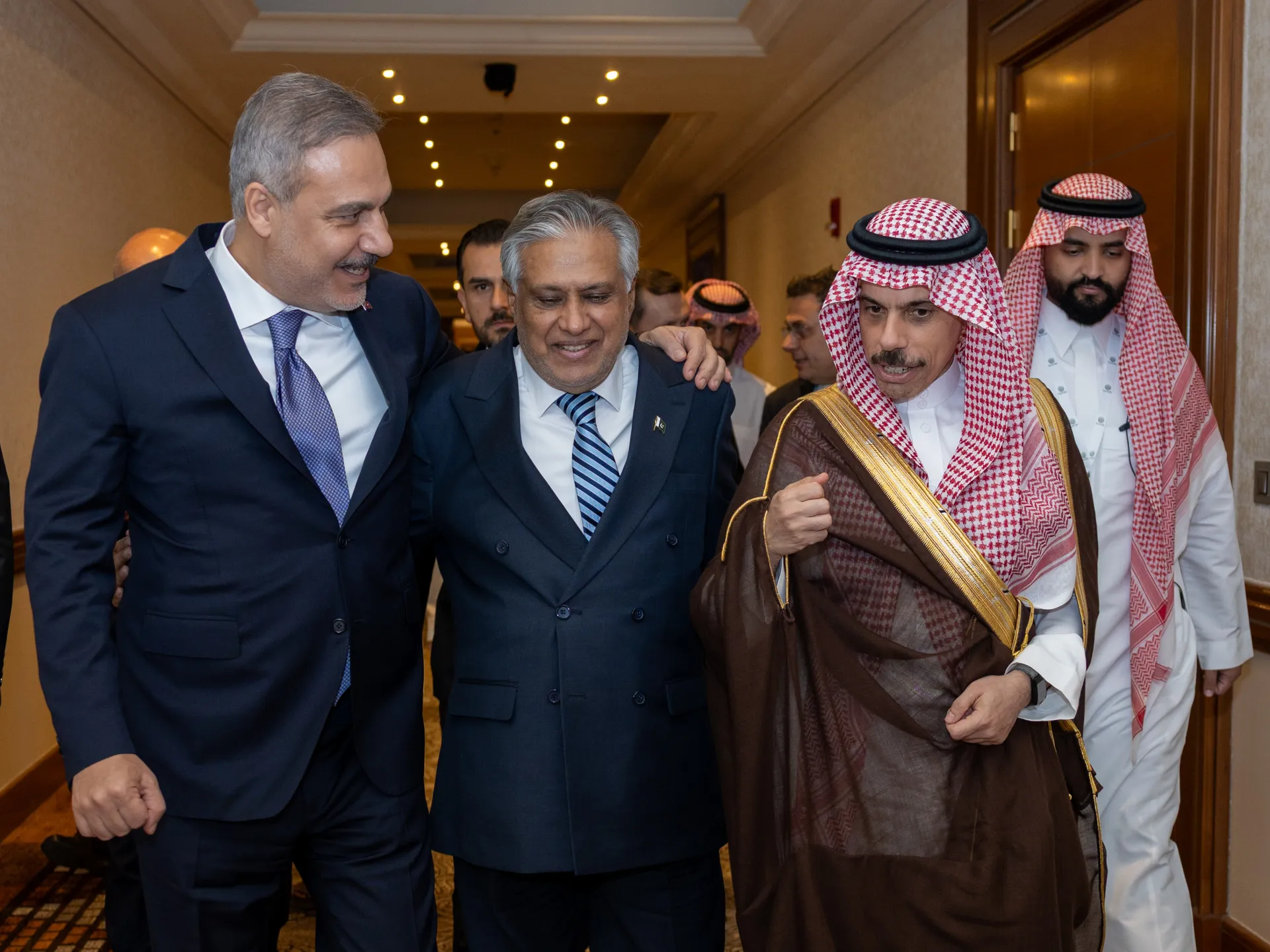 La Turquie et le Pakistan conviennent du déploiement militaire de l'Arabie saoudite dans le cadre de l'accord de la Mecque